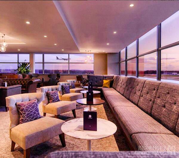 No1 Gatwick South - interior view 3