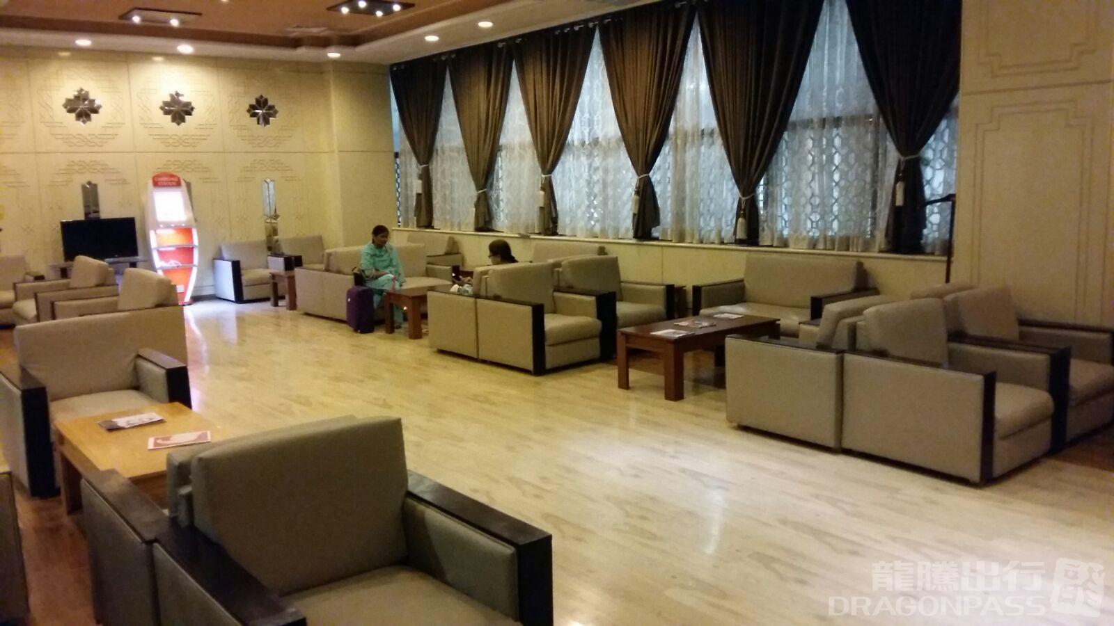 CIP Lounge - interior view 2