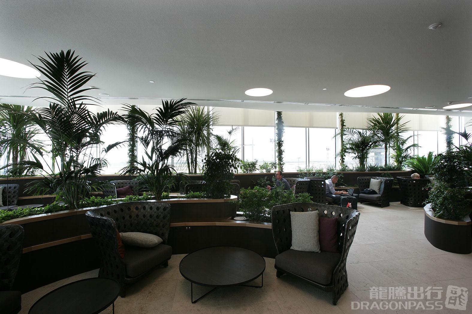 Marco Polo Club - interior view 4