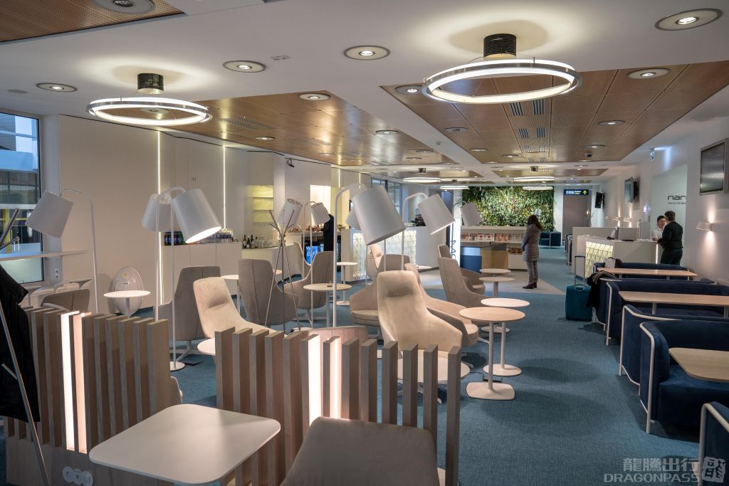 Narbutas Business Lounge - interior view 2