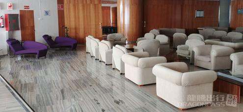 Sala VIP Montana Roja — food & bar