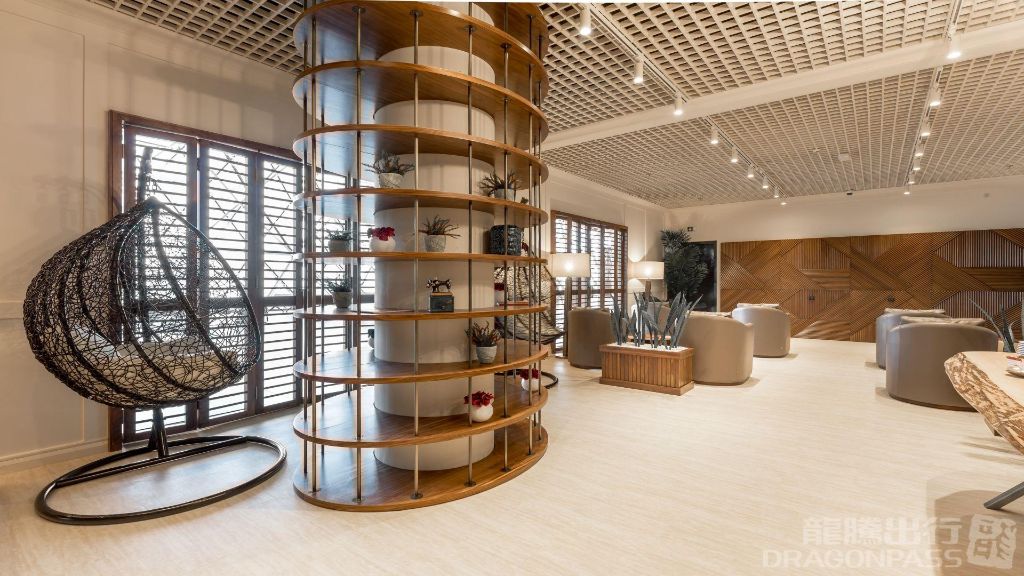 Primeclass Lounge - interior view 3