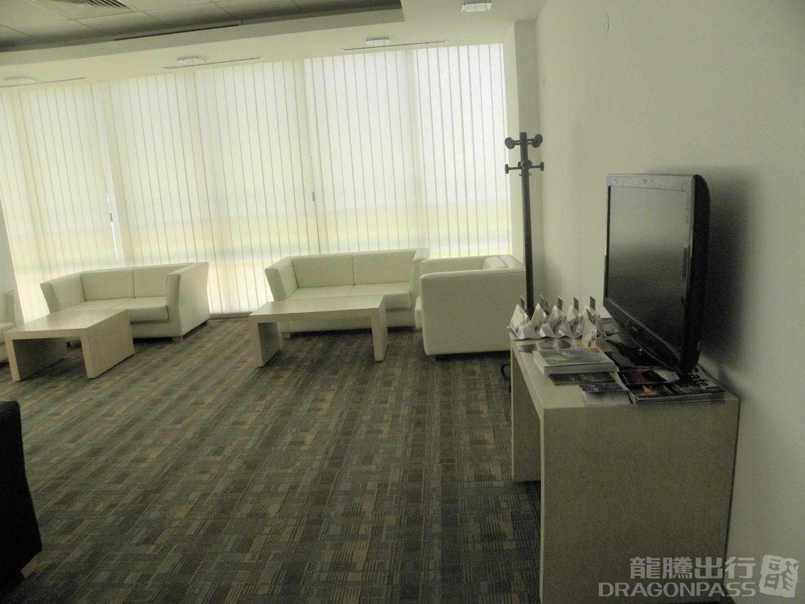 Primeclass Lounge - interior view 4