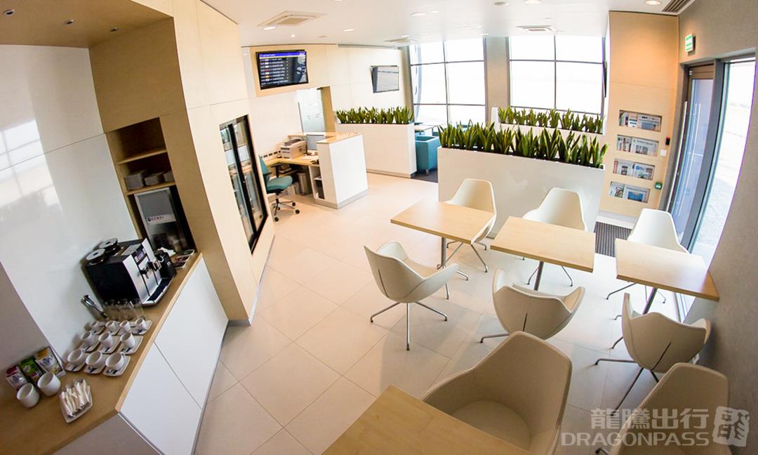 Business Lounge at Pyrzowice Airport (KTW)