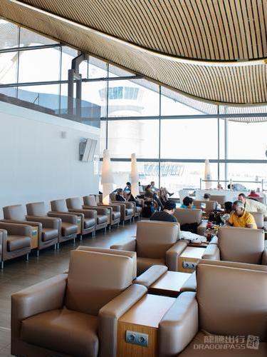 Sala VIP Neptuno — food & bar