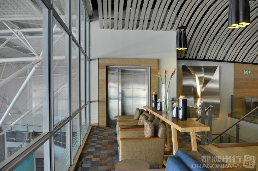 Bidvest Premier Lounge Cape Town International 1