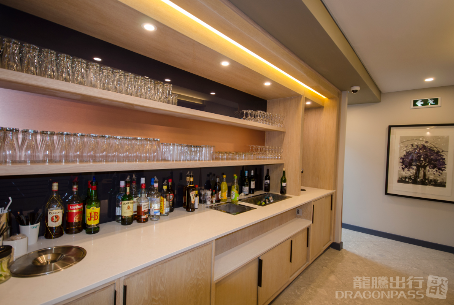 Bidvest Premier Lounge - interior view 3
