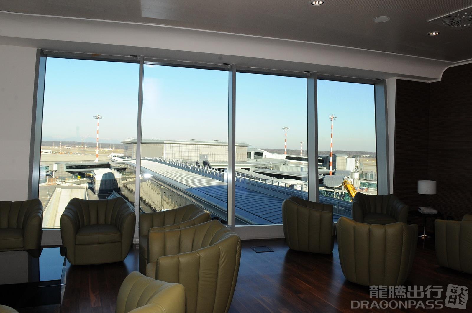 Montale Exclusive - interior view 2