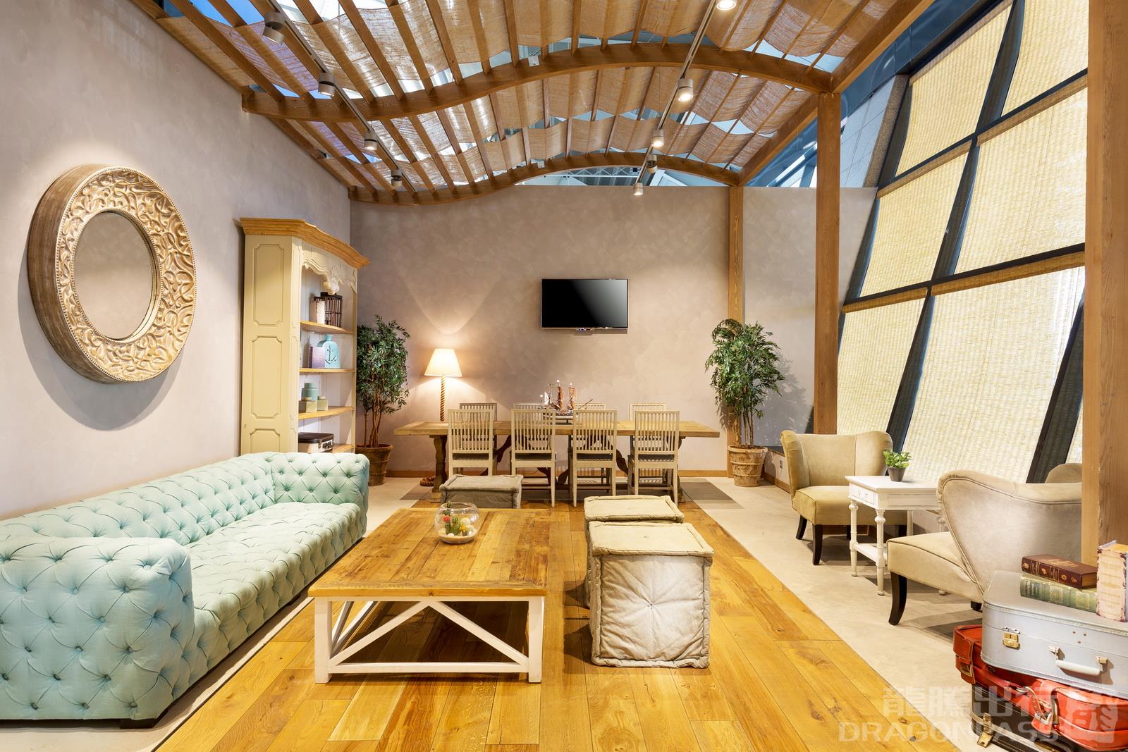 Primeclass Lounge - interior view 3