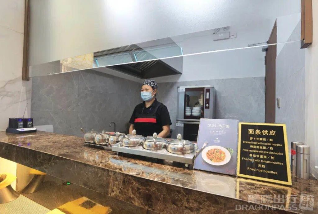 Shenzhen Airlines Premium Lounge - interior view 3