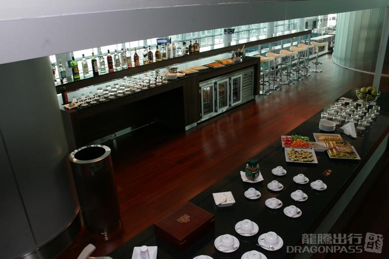 Converse Bank Business Lounge - interior view 3