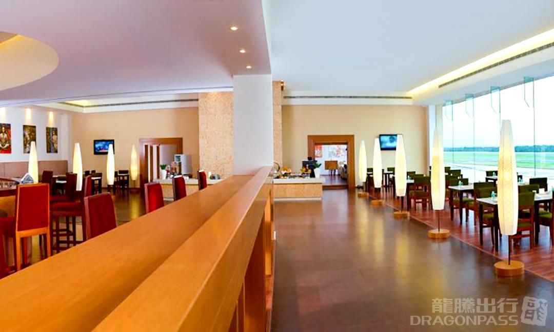 Earth Lounge (International)