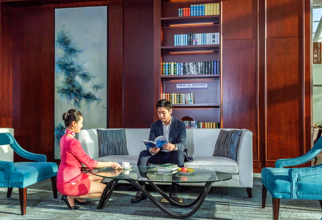 First Class Lounge