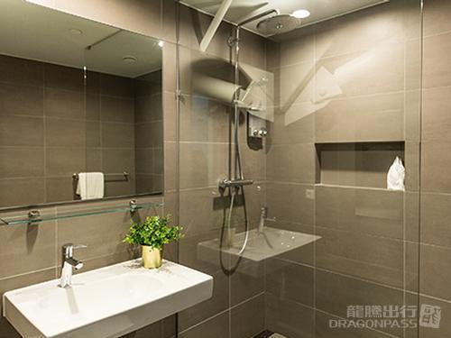 VIP Lounge - interior view 2