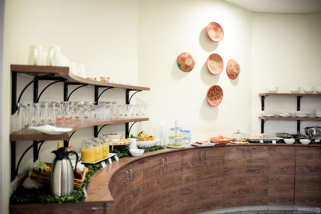 Pearl Lounge (Departures) - interior view 4