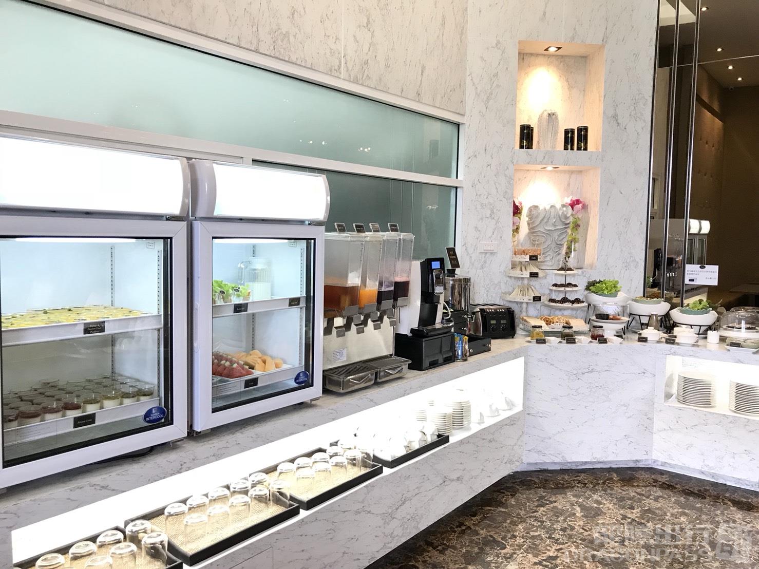 The Coral Executive Lounge