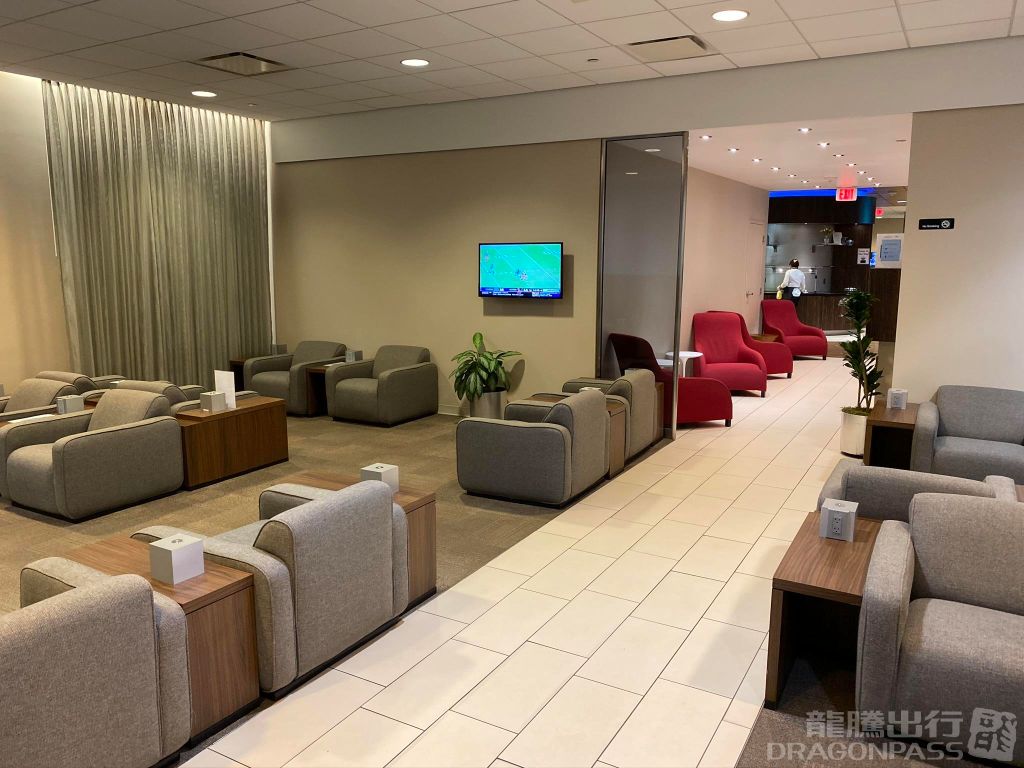 KLM Crown Lounge