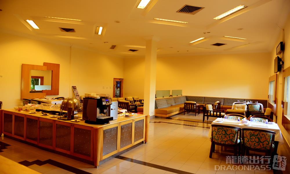 Earth Lounge (Domestic) - interior view 2