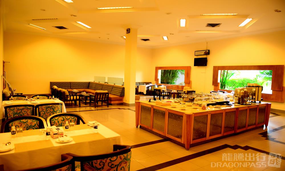 Earth Lounge (Domestic) - interior view 4
