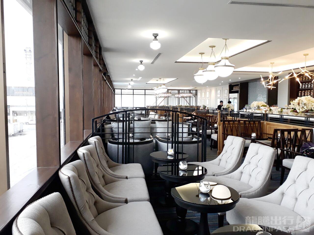 The Coral Executive Lounge (T1 - Level 3) at Don Mueang International Airport (DMK)