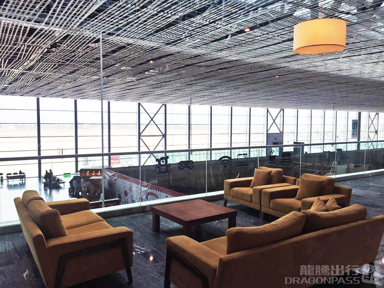 Primeclass Lounge*