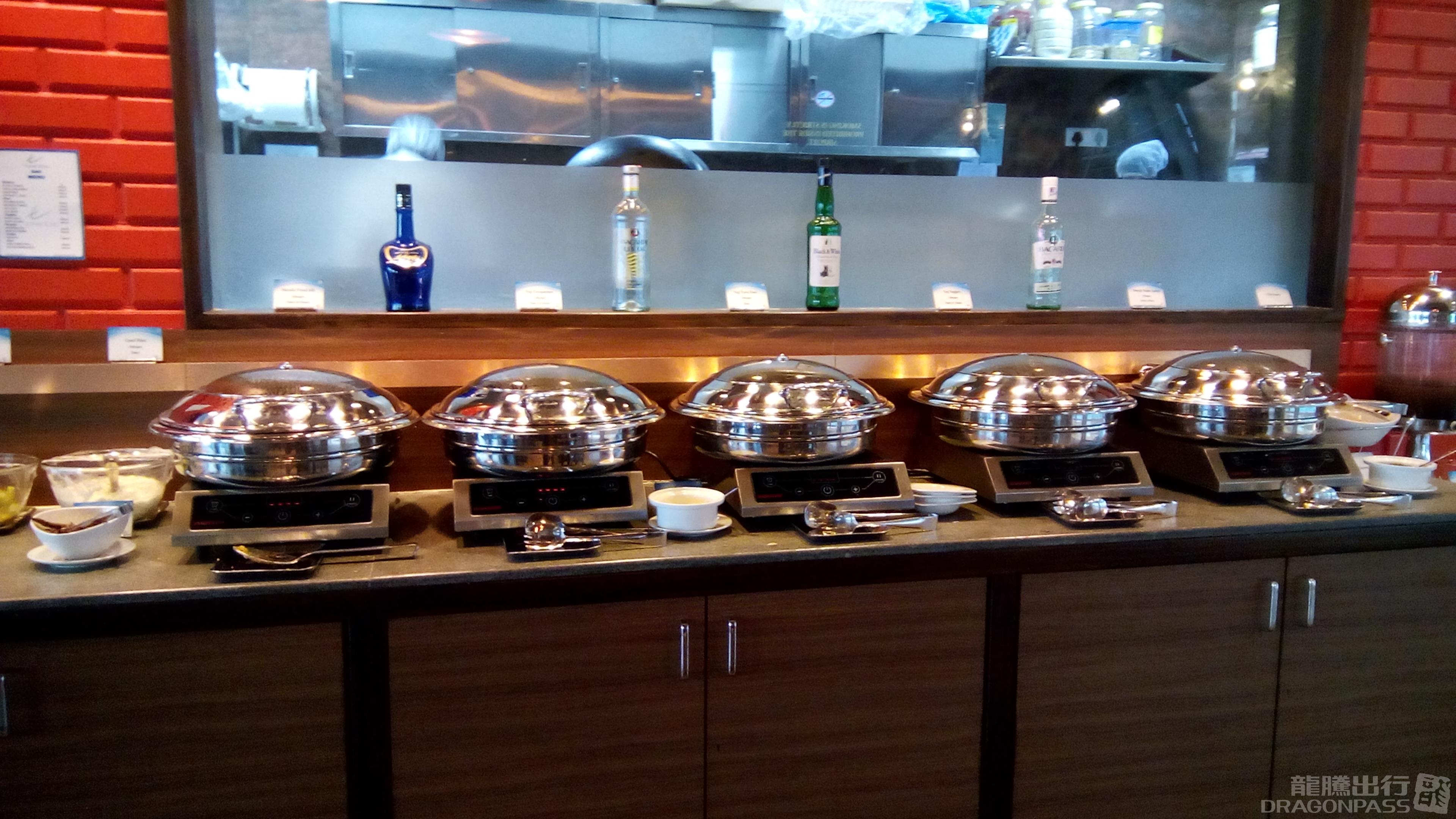 Travel Club Lounge 2 (Domestic)