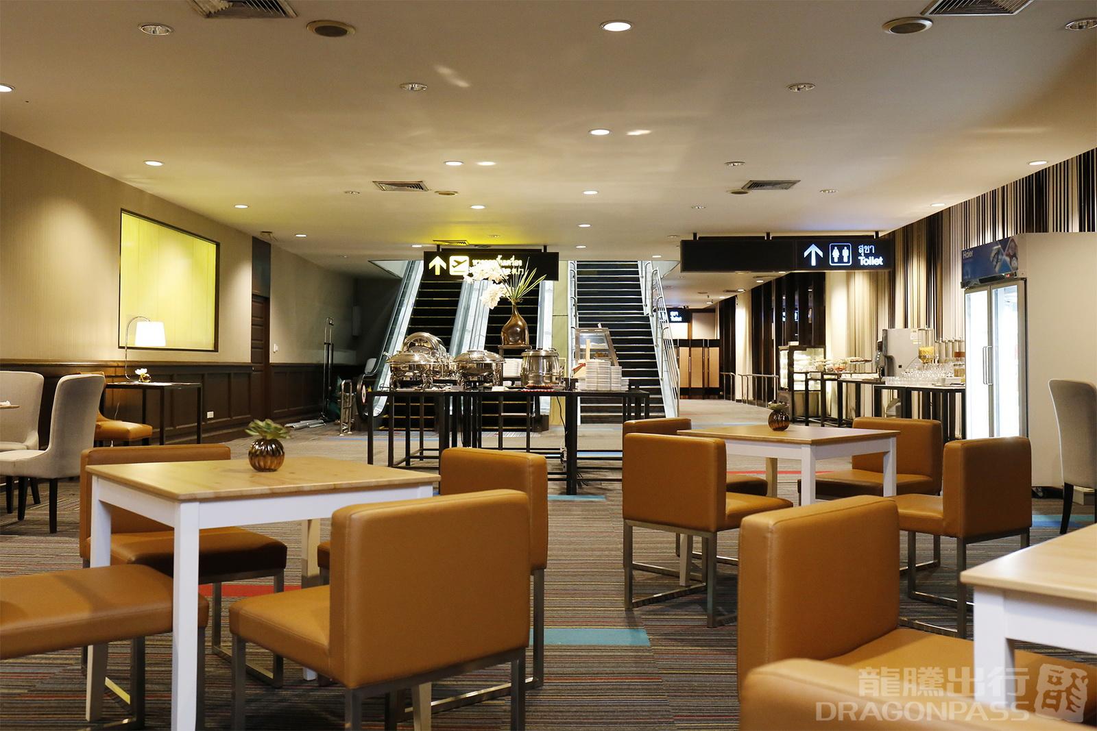 Miracle Lounge (T1 - Level 3) at Don Mueang International Airport (DMK)