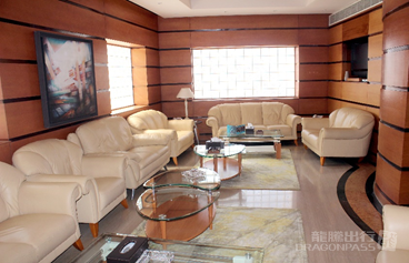 Pearl Lounge (Airside)