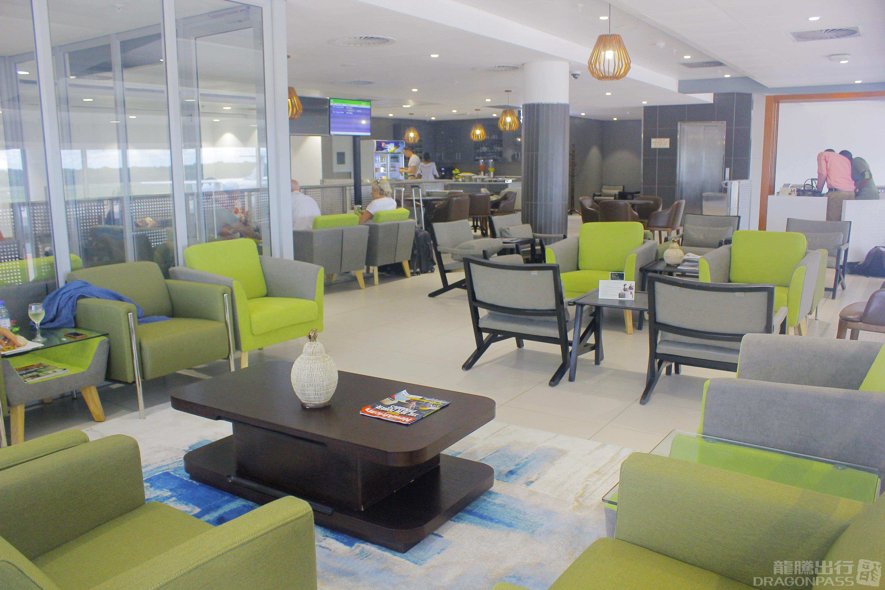 Nthula Lounge (International)