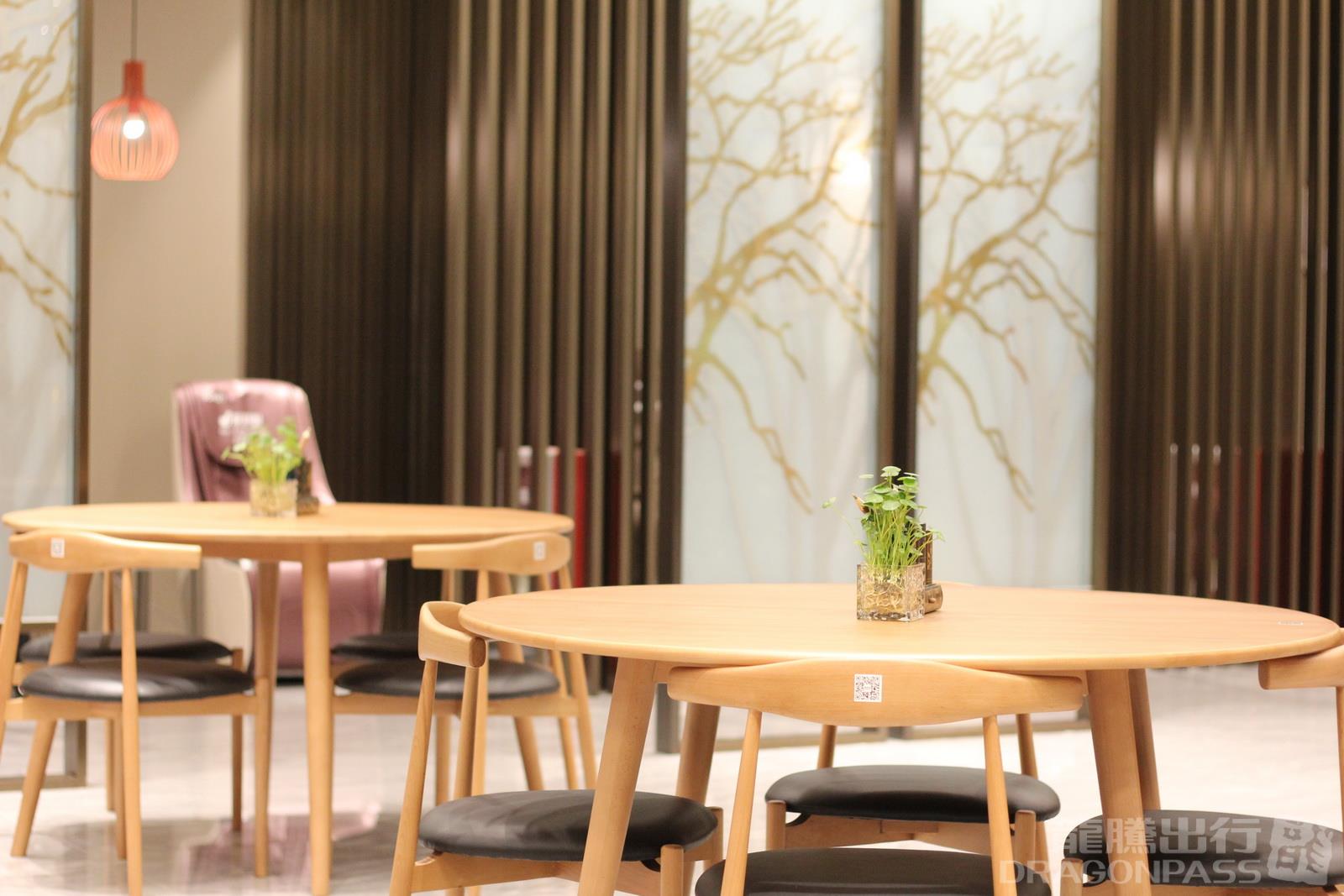 Lounge for Airport Pass Members