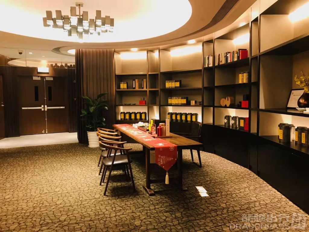 Premium Lounge (T2 International) - interior view 3