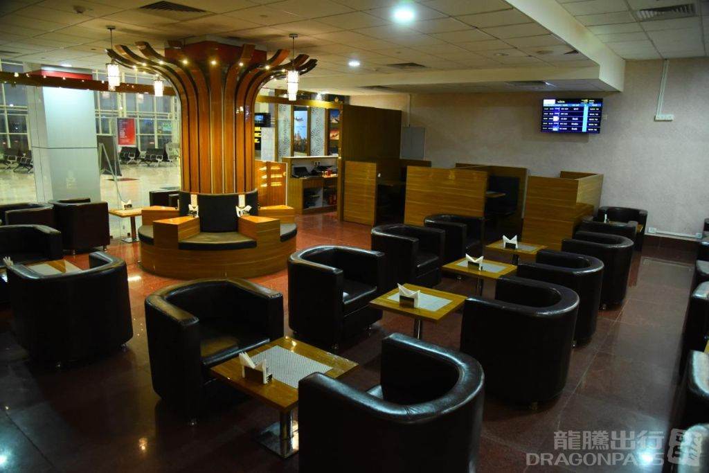 Premium Lounge — seating area