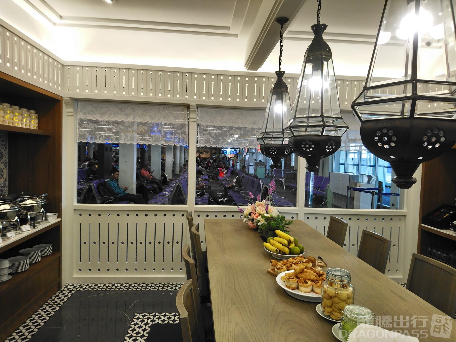 Coral Executive Lounge