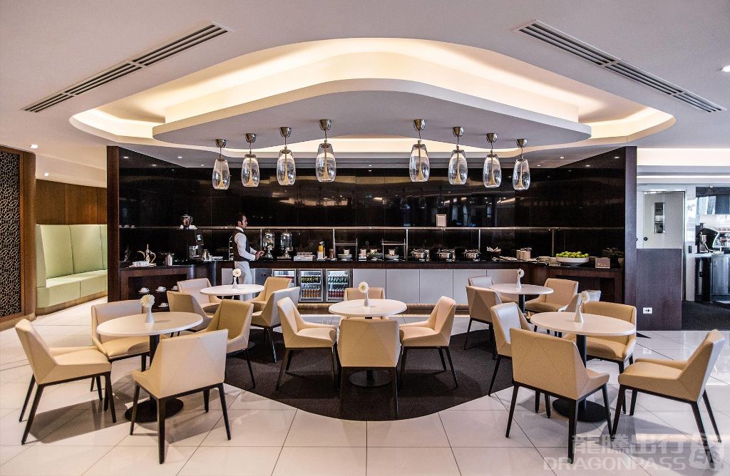 The House by Aspire Lounge - interior view 3