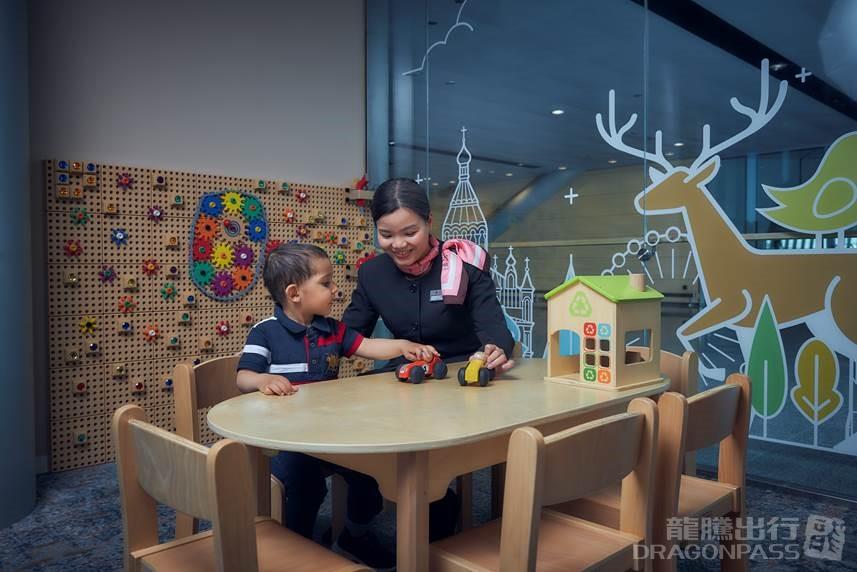 Plaza Premium Lounge - interior view 3