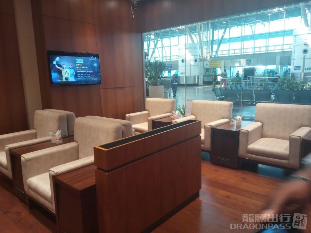 Bird Lounge - interior view 3