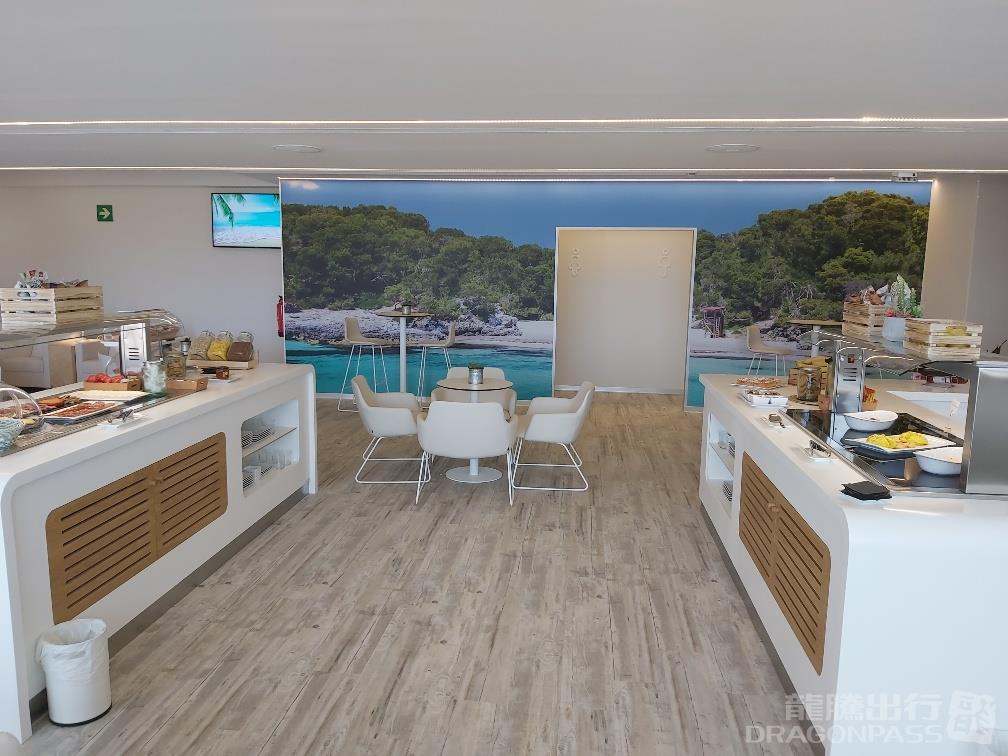 Sala VIP Tramuntana — seating area