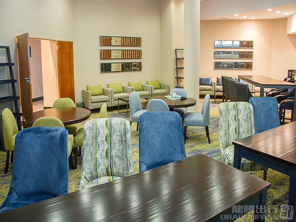 Makuwa Lounge