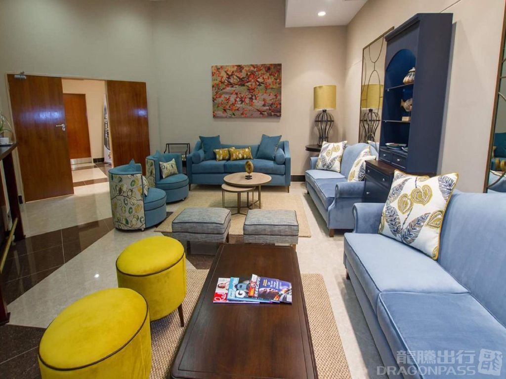 Makuwa Lounge