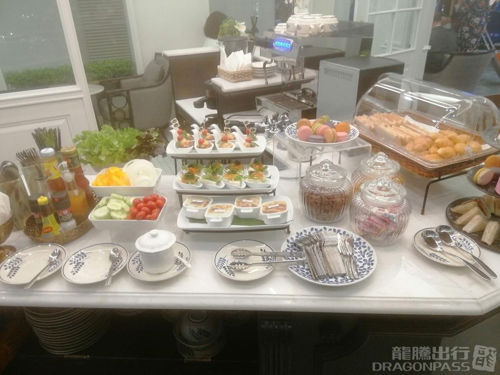 Coral Executive Lounge