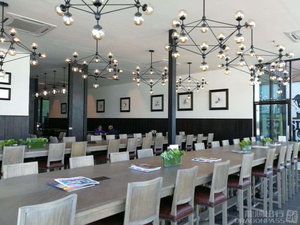 Coral Premium Lounge