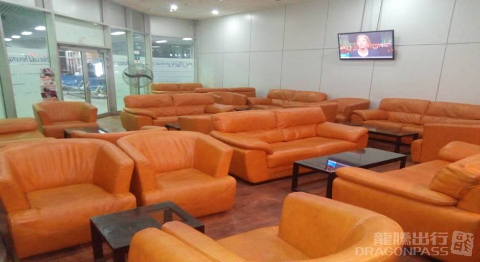 Lounge One — food & bar