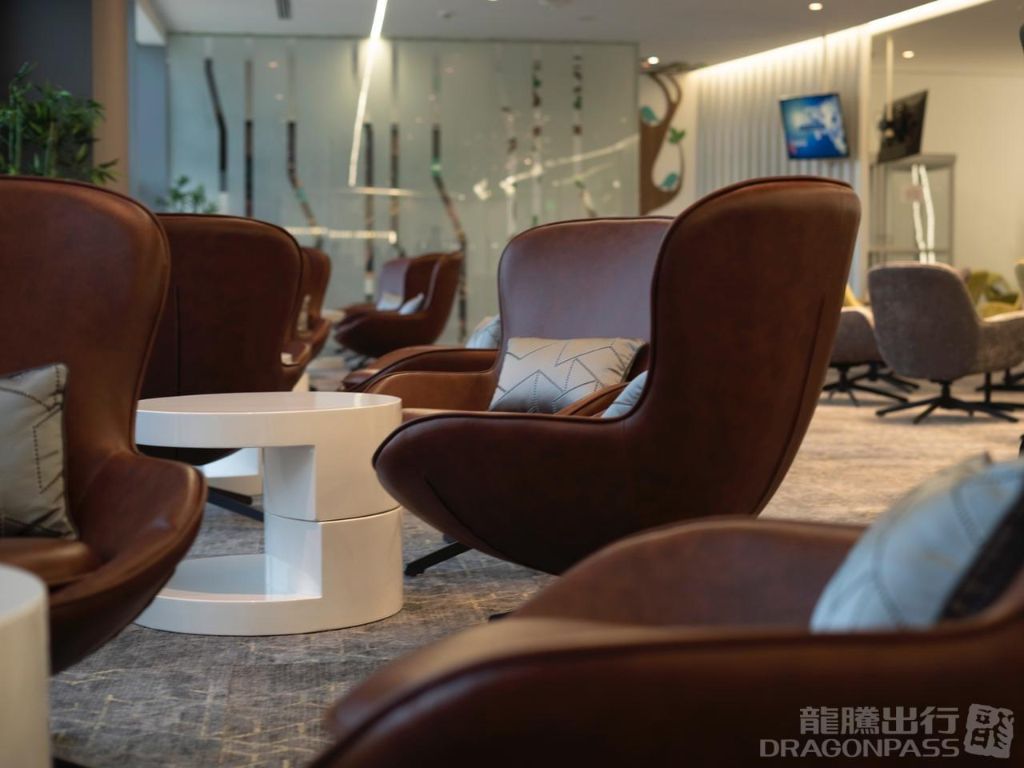 Flynas Lounge - interior view 2
