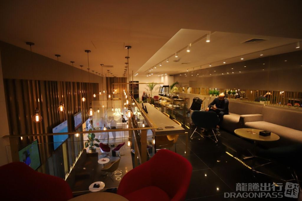 Majestic Lounge