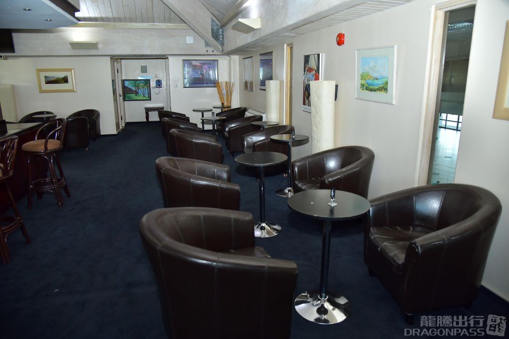 Iyanola Executive Lounge