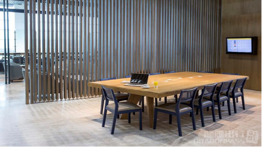 LATAM VIP Lounge image