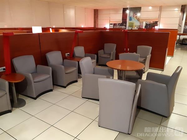 Air France Lounge at Douala International Airport (DLA)