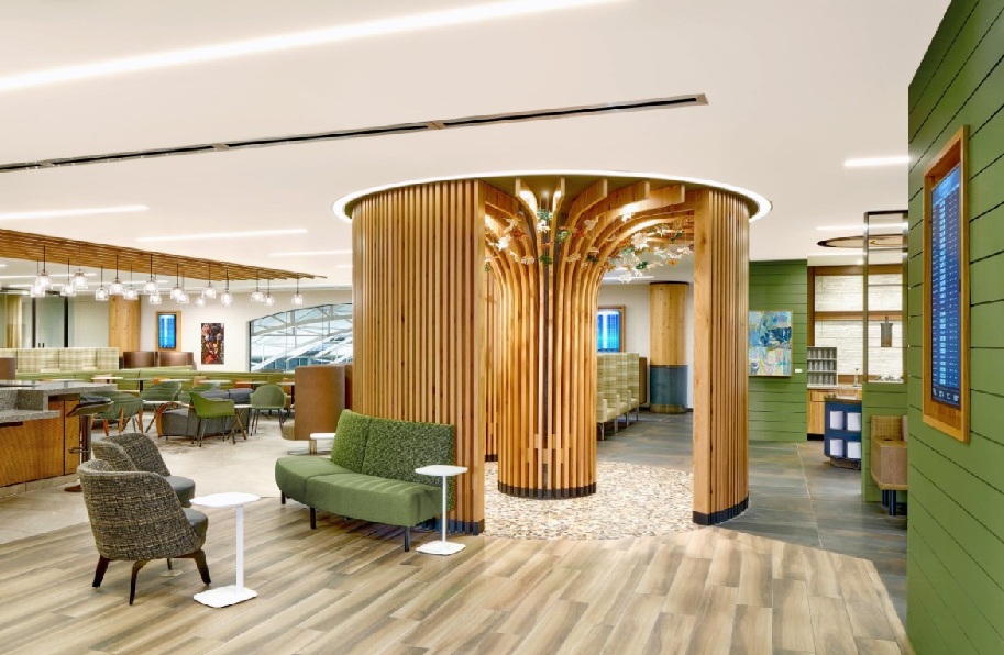 Escape Lounge - interior view 2