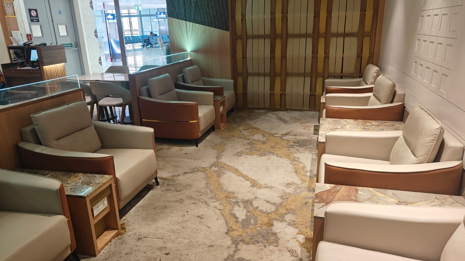 Elysian Lounge - Domestic - interior view 3