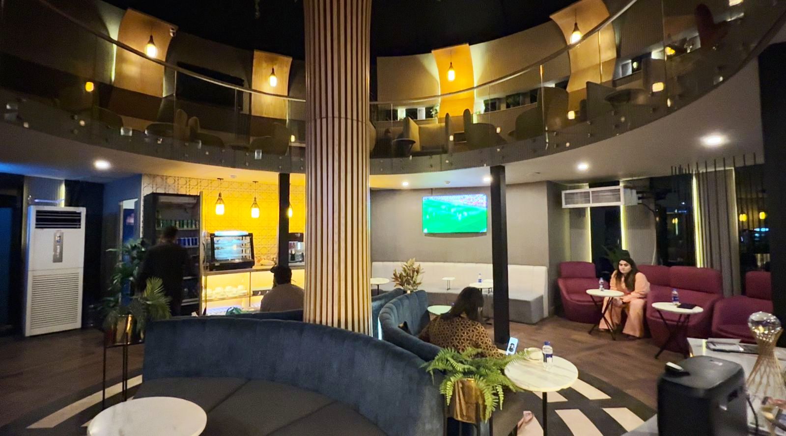 Sky Majestic Lounge